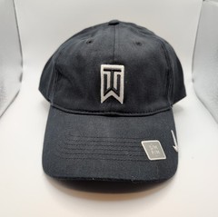 Vtg Tiger Woods Hat S/M Black Nike Fitted Embroider Logo Hat Salesman Sample NWT