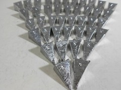 27- 8 OZ PURE LEAD PYRAMID SINKERS