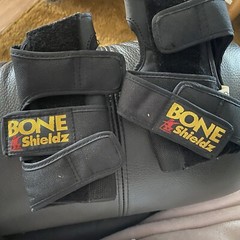 None Shields Keeps Wrist From Moving. Great For Bowling Or Give Support Wrist.