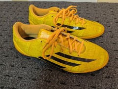 Adidas F10 IN Messi M18311 Yellow Indoor Soccer Shoes Men’s Size 10