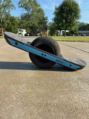Onewheel Pint X – Upgraded to Pint S Style Set-up WITH EXTRA PARTS