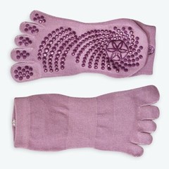 GAIAM SUPER GRIPPY CLASSIC YOGA SOCKS – 2 PACK, COLOR -BLUSH, ONE SIZE FITS MOST