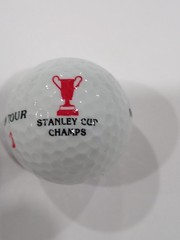 STANLEY CUP CHAMPS CUP LOGO GOLF BALL GREAT FOR ANY VINTAGE COLLECTION!