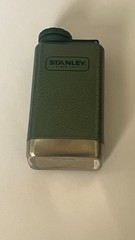 Stanley Classic Pocket Flask 5oz Green Hammertone Stainless Steel Leakproof