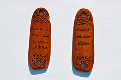 NEW 1911 GRIPS FULL SIZE GOVT WALNUT – FOUNDING FATHERS 2ND AMENDMENT ENGRAVED