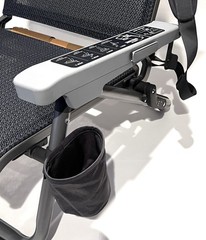 YETI Hondo Reclining Beach Chair – Navy & Gray – *Minor Imperfections*
