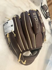 Franklin Sports 10″ Pigskin Brown/Camel Baseball Glove – Right Hand Thrower NWT