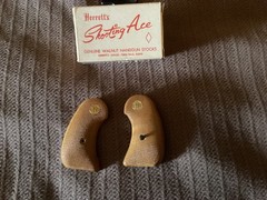Herrett’s Shooting Ace grips for Colt Detective Special