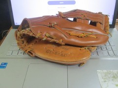 Wallace Super Pro GT-60AC Pigskin Laced Flex Hing Leather Baseball Glove RHT 12”