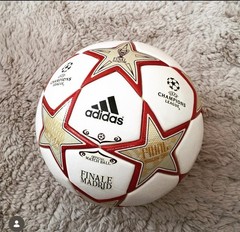 Adidas UEFA Champions League Finale 2010 Madrid Soccer Match Ball Size 5 Replic