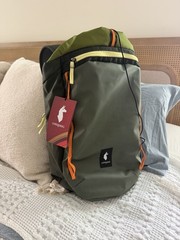 Cotopaxi Moda 20L Cada Dia Backpack Padded Laptop Compartment Green/Orange