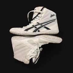 Rare ASICS White High-Top Wrestling Shoes Excellent condition