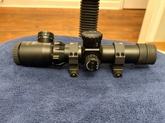 VALDADA IOR TACTICAL SCOPE 1.5X8X26 35MM TUBE .308 BDC ILLUMINATED RECT. W/RINGS
