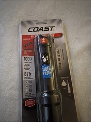 Brand New COAST Polysteel 650 Storm Proof 1000 Lumen LED Flashlight -Dual Power