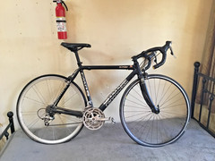 Cannondale R700 Road Racing Bike Lightweight Aluminum Frame Shimano 105 700C USA
