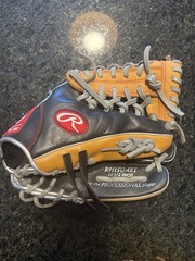 Rawlings R9 Series 11.5-inch Infield Glove R9115U-4BT Black Brown RHT