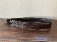 KL Select Black Oak fancy stitched overlay girth, EXCELLENT condition, size 48