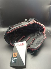 Wilson Flash 11.5″ Fast Pitch RH Glove WBW100416115 Black/Pink All Position NEW