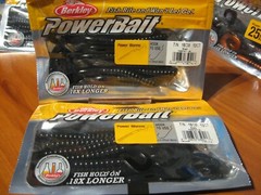 2 Packs Berkley Soft Fishing PowerBait / 7″ Power Worms / Solid Black PBBPW7-BL