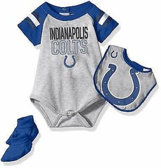 NFL Clothing Newborn Size 3-6 Months Indianapolis Colts Shirt Bib Socks Set