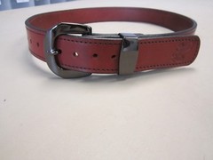 Chestnut brown1 1/2″ gun belt, heavy duty solid bridle leather,black buckle.