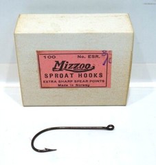2 – VINTAGE NOS MIZZOO ESR. 3/0 SPROAT FISHING HOOKS (100 COUNT PER BOX) NORWAY