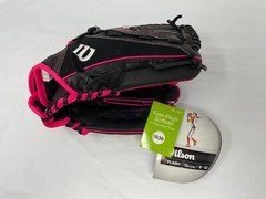Wilson Flash 12” Fastpitch Softball Baseball Glove All Positions RHT Pink Black