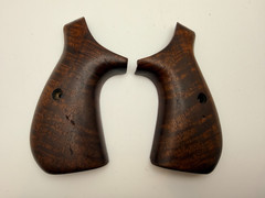 Vintage Rare Early Herrett’s RM Grips for S&W N-Frame Round Butt – Walnut Wood