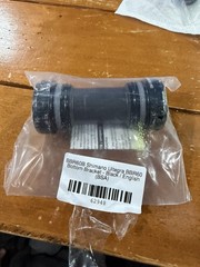 Shimano Ultegra BBR60 BSA Bottom Bracket