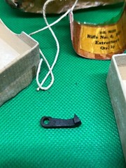 Lee-Enfield No.4 Mark 1 Extractor BRAND NEW UNISSUED SURPLUS