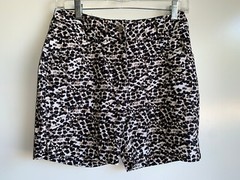 DAILY SPORTS Golf Shorts Size 2