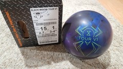 Hammer Black Widow Tour V1 Bowling Ball 1st Quality | 15 Pounds | 3-4″ Pin