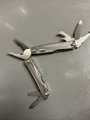 LEATHERMAN MULTI TOOL – WINGMAN