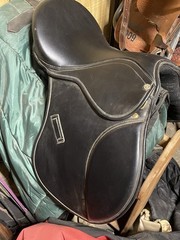Rivera English Riding Saddle – 15.5”