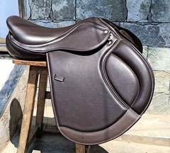 Leather Jumping/Close contact, Double Flap Changeable Gullets Saddle