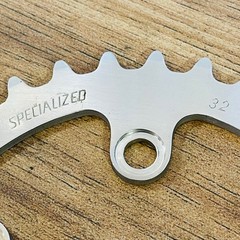 NOS 80s Specialized 32 Tooth Alloy Middle Chainring 74BCD Silver
