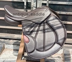 Leather Jumping/Close Contact Double-flap New Adjustable Gullets Horse Saddle.