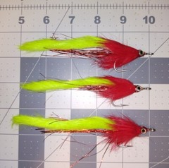 BARRY’S PIKE FLY Chartresue & red 3/0 3 each 5 inches long. Magnum Pike fly