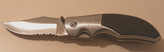 Vintage Jaguar Lockback Pocket Knife Stainless Steel Serrated Blade Black Rubber