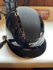 Uvex Suxxeed Blaze English Riding Helmet Black Shiny Silver MPN 4383970106