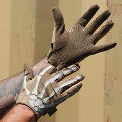 REAPER Tactical Skeleton Gloves by TACLAB – Touchscreen, Comfortable, Breathable