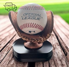 Resin Glove Baseball Holder Trophy + Ball ⚾️ | 5 Inches | Decor Sport