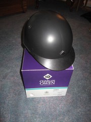 NWT Charles Owen JR8 Ltd – Round fit size 7 (57cm) – Smooth Black