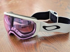 Oakley M/L Snow Goggles White W/ Prizm Rose Hi Pink Lenses Fall Line
