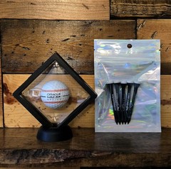 TaylorMade TP5x Oracle Redbull Racing Stripe Golf Ball & Golf Tees