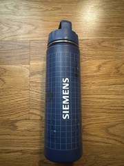 Siemens 30 Fl Oz Water Bottle – Stainless Steel