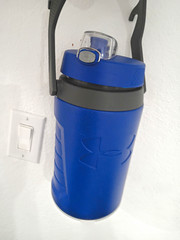 Under Armour 32 fl oz Plastic Water Bottle Flip Top w/ Handle Blue/Gray