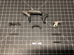 GLOCK 17, 19, GEN 4 OEM REPAIR PARTS 9MM NICE SHAPE
