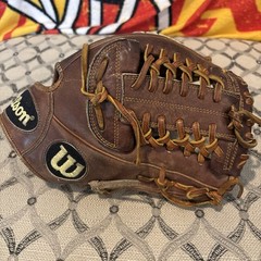 Wilson A2000 CJW Pro-Stock Broken In Deep Pocket 12” Baseball Glove Right Throw