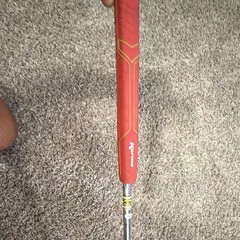 Yes! Yes! RH Blade Putter Steel Shaft Silver/Red Red Karma Grip